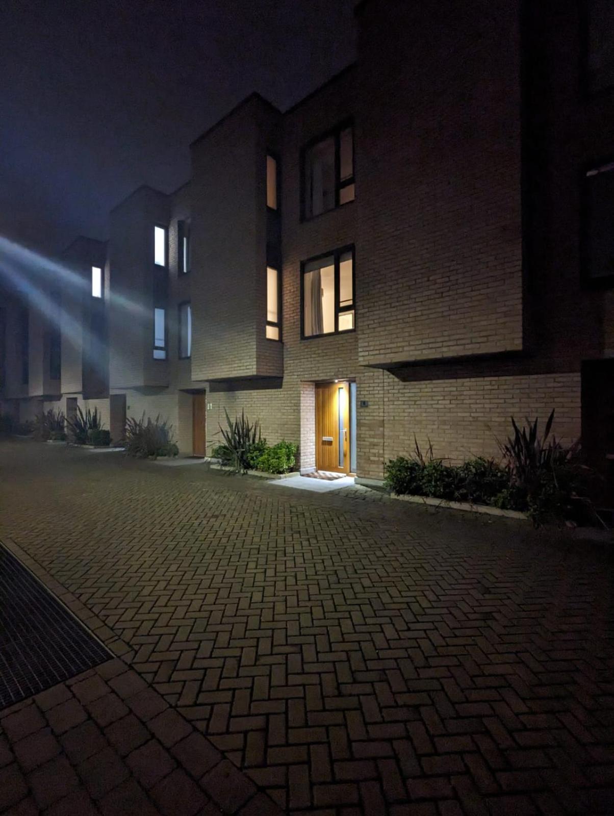 런던 Luxurious & Modern Townhouse In Hammersmith 아파트 외부 사진