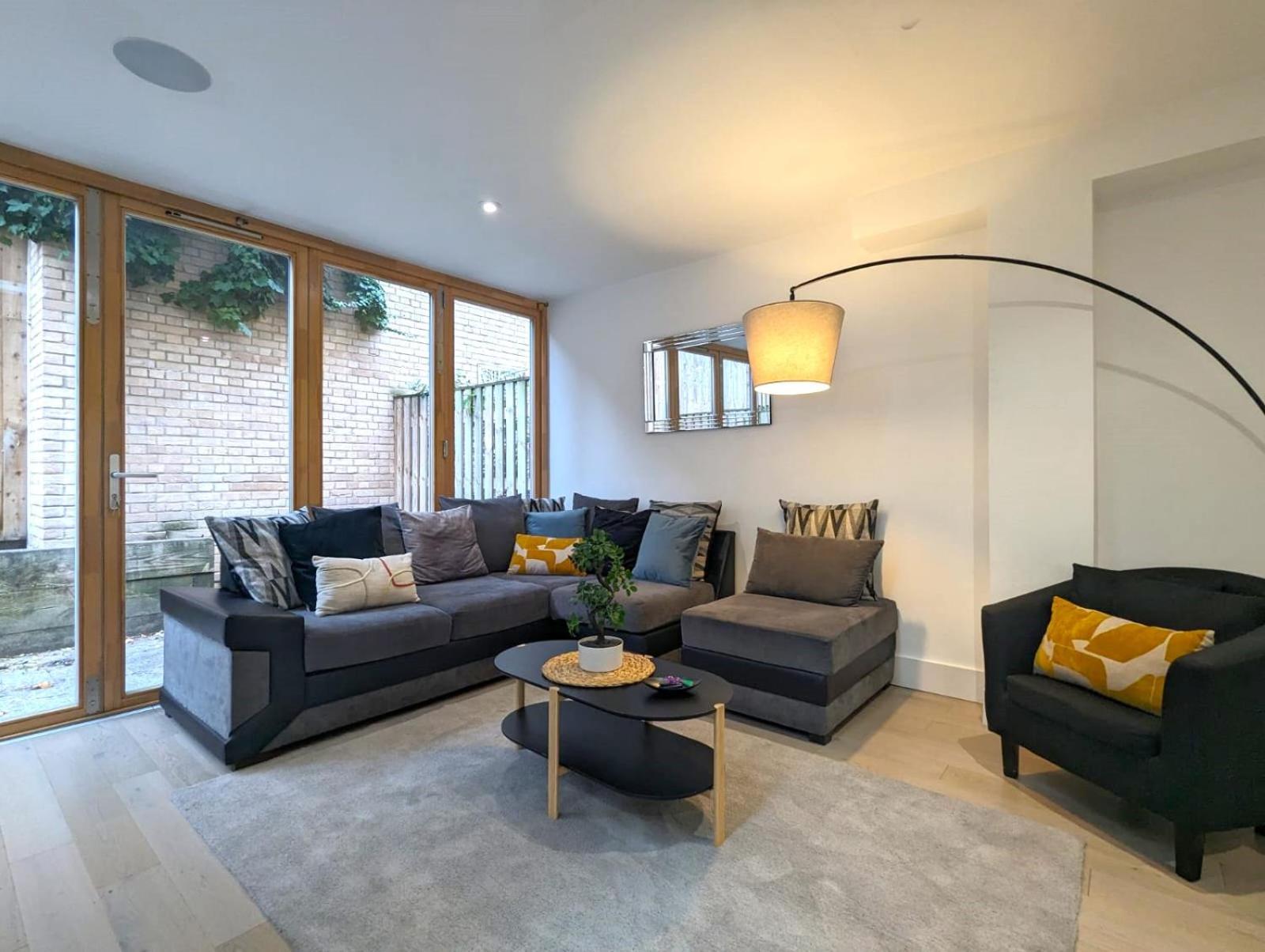 런던 Luxurious & Modern Townhouse In Hammersmith 아파트 외부 사진