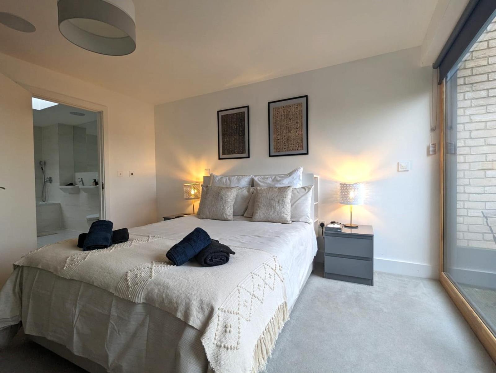 런던 Luxurious & Modern Townhouse In Hammersmith 아파트 외부 사진
